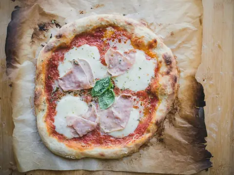 Pizza Prosciutto (foto indicativa)
