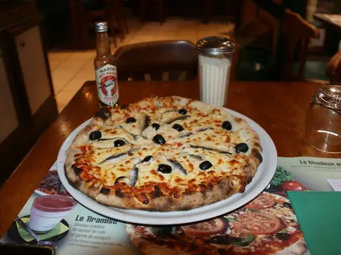 Pizza Siciliana (foto indicativa)