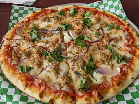 Pizza Tonno e cipolla (foto indicativa)